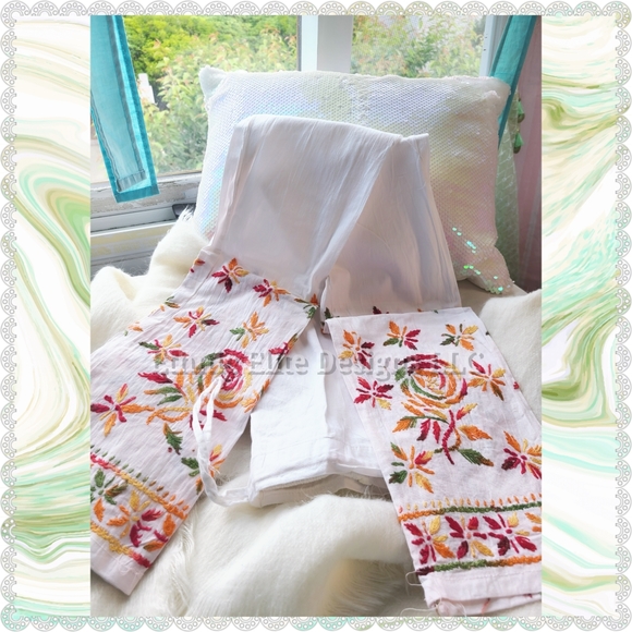 New White multi ankle pants with drawstring - Picture 6 of 6